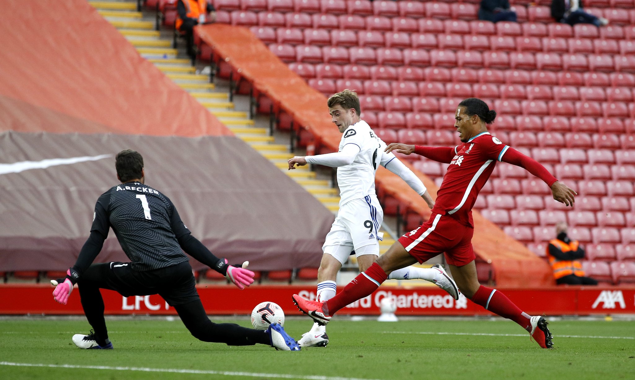 他的这次告 他的这次告